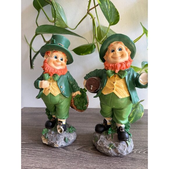 Two Leprechaun figurines - Picture 1 of 10